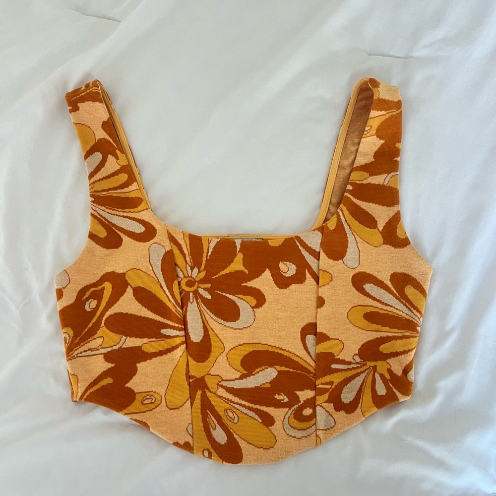 🌸ZARA Floral Orange Crop Top